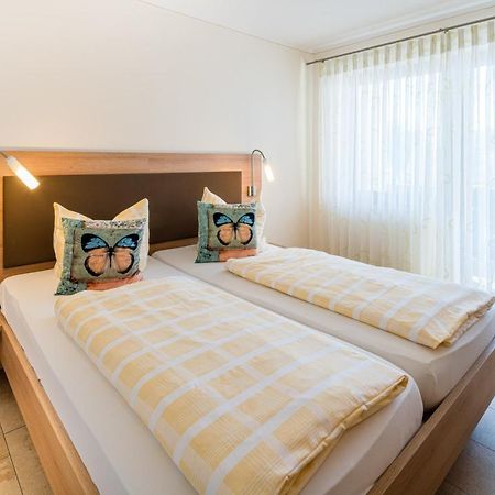 Hotel Goldener Loewe 金茨堡 外观 照片